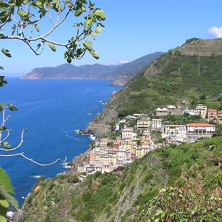 Cascina Curairone * Bossolasco