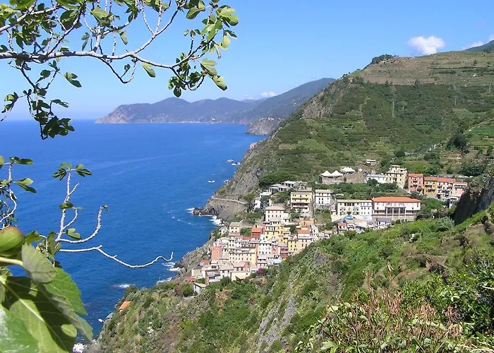 Cascina Curairone * Bossolasco